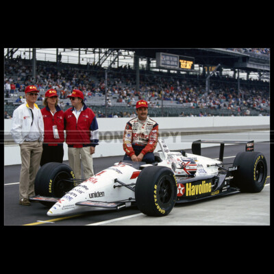Photo A.017344 LOLA T93 NIGEL MANSELL PAUL NEWMAN CARL HAAS INDY 500