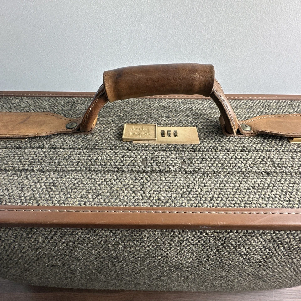 Vintage HARTMANN Suitcase Tweed + Leather Trim Luggage 21” -Combo Lock - Image 3 of 4