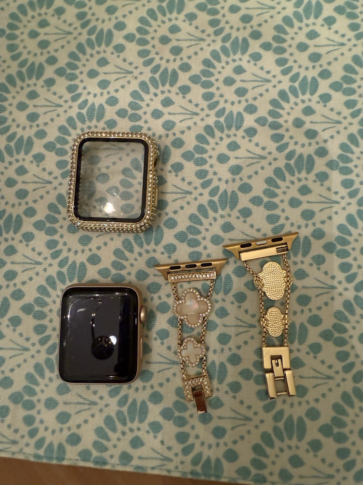 Apple Watch Series 3 (42mm, Gold) w/ Rhinestone Case & Gold Band Bundle