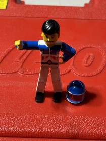 LEGO Technic Racing Figure w/ Blue Helmet - Vintage Set #8714, 8223 (tech037)