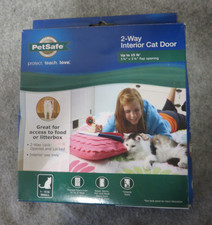 PetSafe 2-Way Interior Cat Door Kit Up to 15lb 5-3/4"x 5-3/4" Flap Opening New