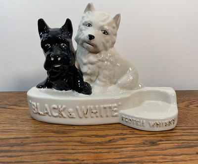 BLACK & WHITE SCOTCH WHISKY LARGE CROWN DEVON POTTERY WERBUNG DISPLAY STAND