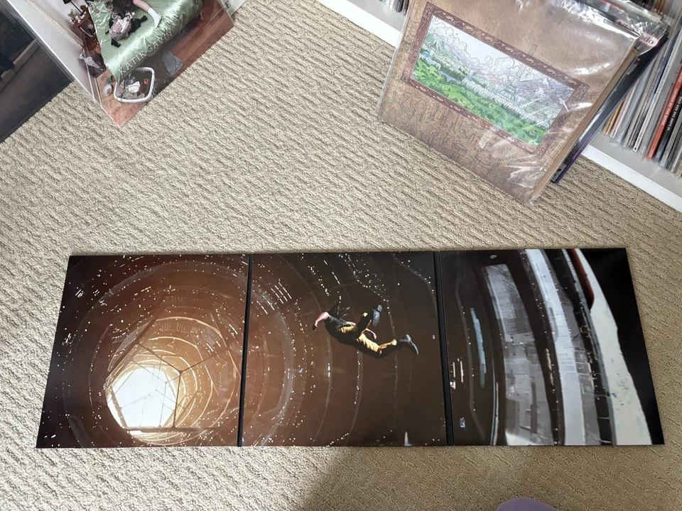 Coheed And Cambria: Vaxis 1 - The Unheavenly Creatures Red Marble 3X Vinyl LP.  - Image 4 of 4