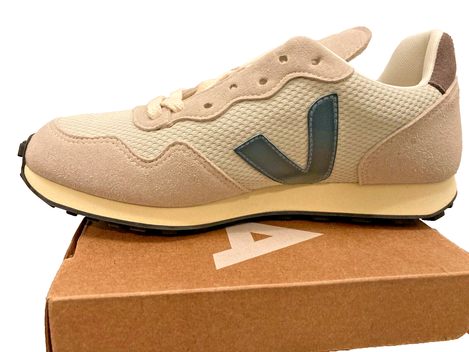 Veja SDU Rec Alveomesh Sneakers in Grey Blue - Brand New