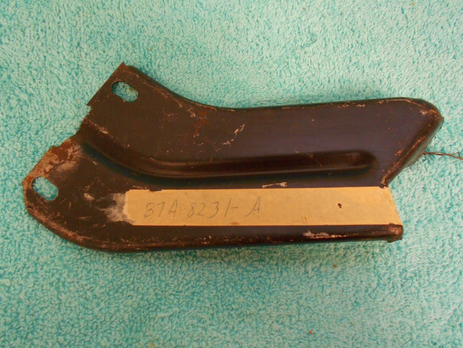 1957 FORD PASSENGER CENTER RADIATOR BAR SUPPORT BRACKET NOS 1116 | eBay