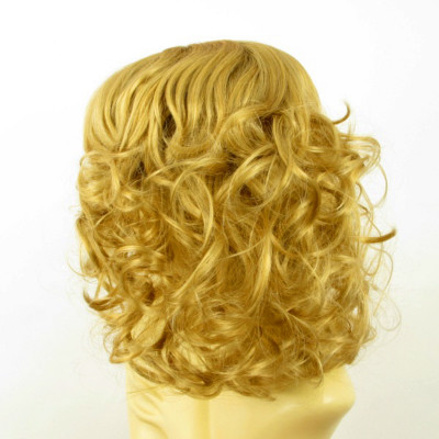 Perruque Synthétique Mi-longue Bouclée Blond Doré CELIA 24B - Bonnet Moyen - Neuf Avec étiquettes