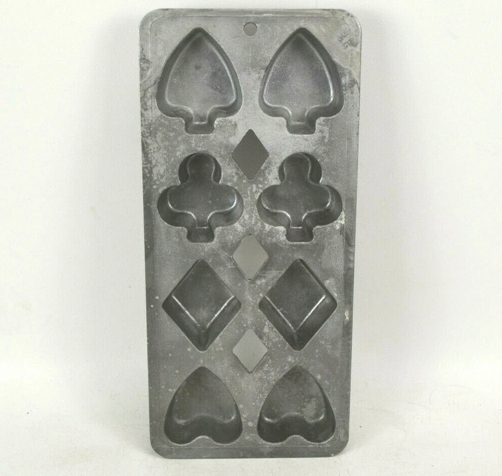 Vintage Wear Ever Card Suits Muffin Cupcake Pan Mold Cast Aluminum 2798