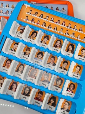 Hasbro Guess Who Nickelodeon Edition 2011 iCarly Victorious Big
