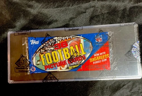 1984 Topps Football Unopened Rack Pack BBCE Ed To Tall Jones HOF On Back Harris