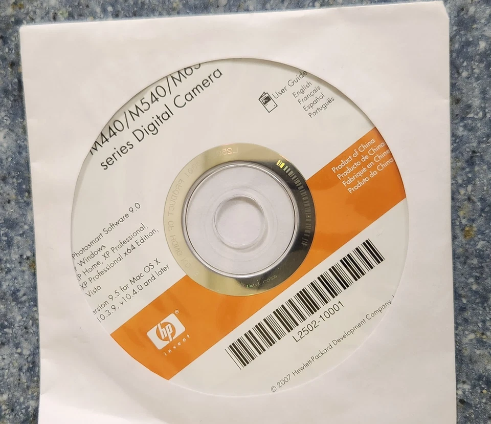 HP PhotoSmart Compact Photo Studio w/ A524 Printer & M447 Digital Camera - Image 4 of 4