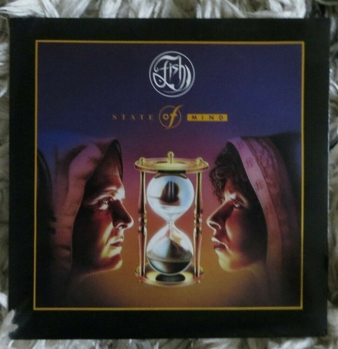 Fish State Of Mind/The Voyeur 7" Single - EM 109 - Excellent Condition - Imagen 2 de 3