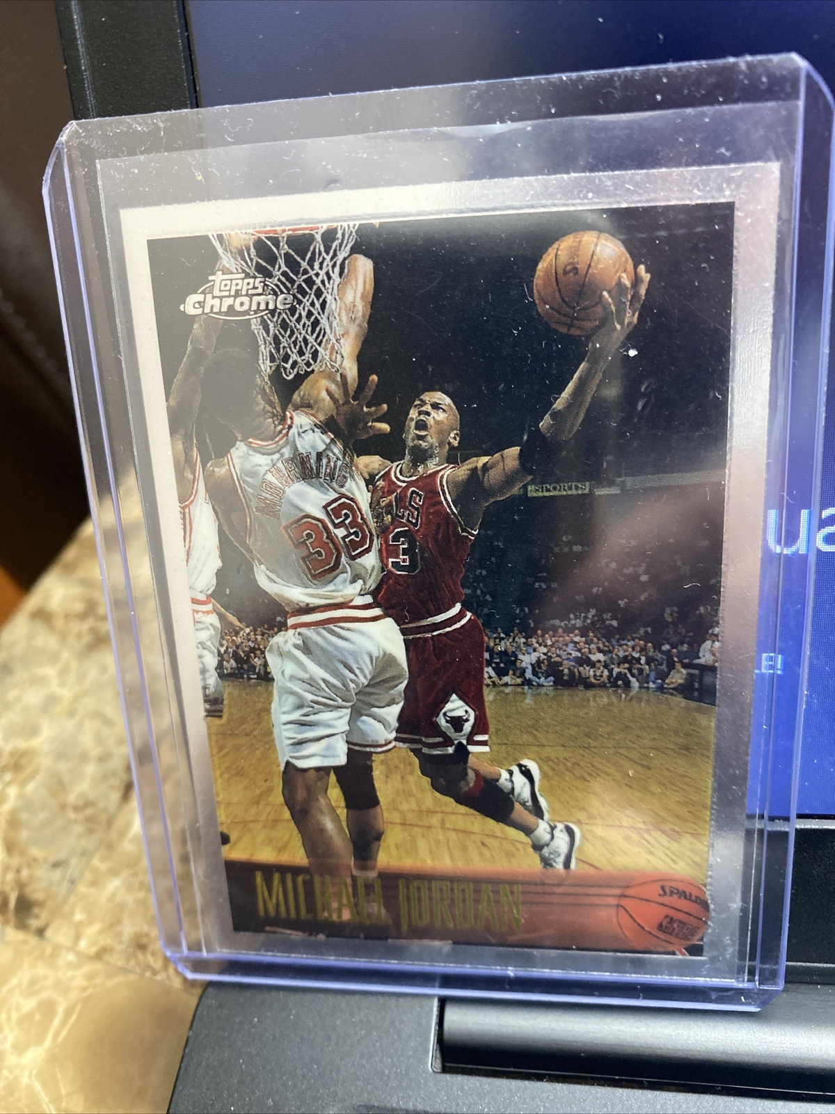 Michael Jordan 1996 Topps Chrome #139 Base Price Guide - Sports