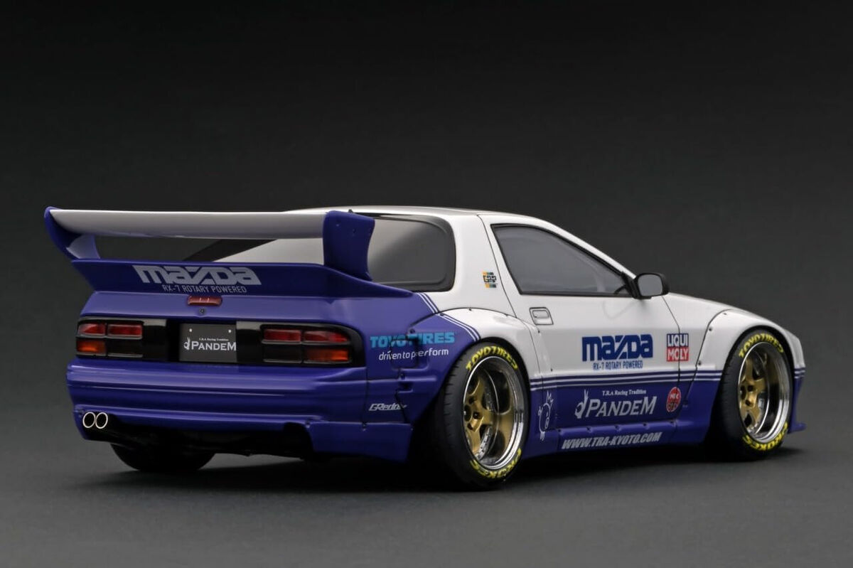 ignition model 1/18 PANDEM MAZDA RX-7 (FC3S) White/Purple ignition model 1/18 PANDEM MAZDA RX-7 (FC3S) White/Purple