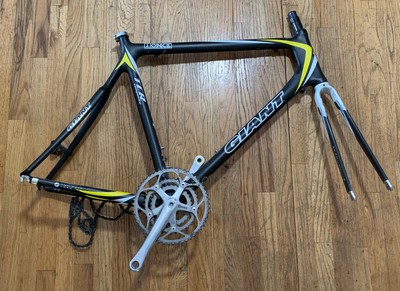 Bicycle Frames - Giant Tcr - Nelo's Cycles
