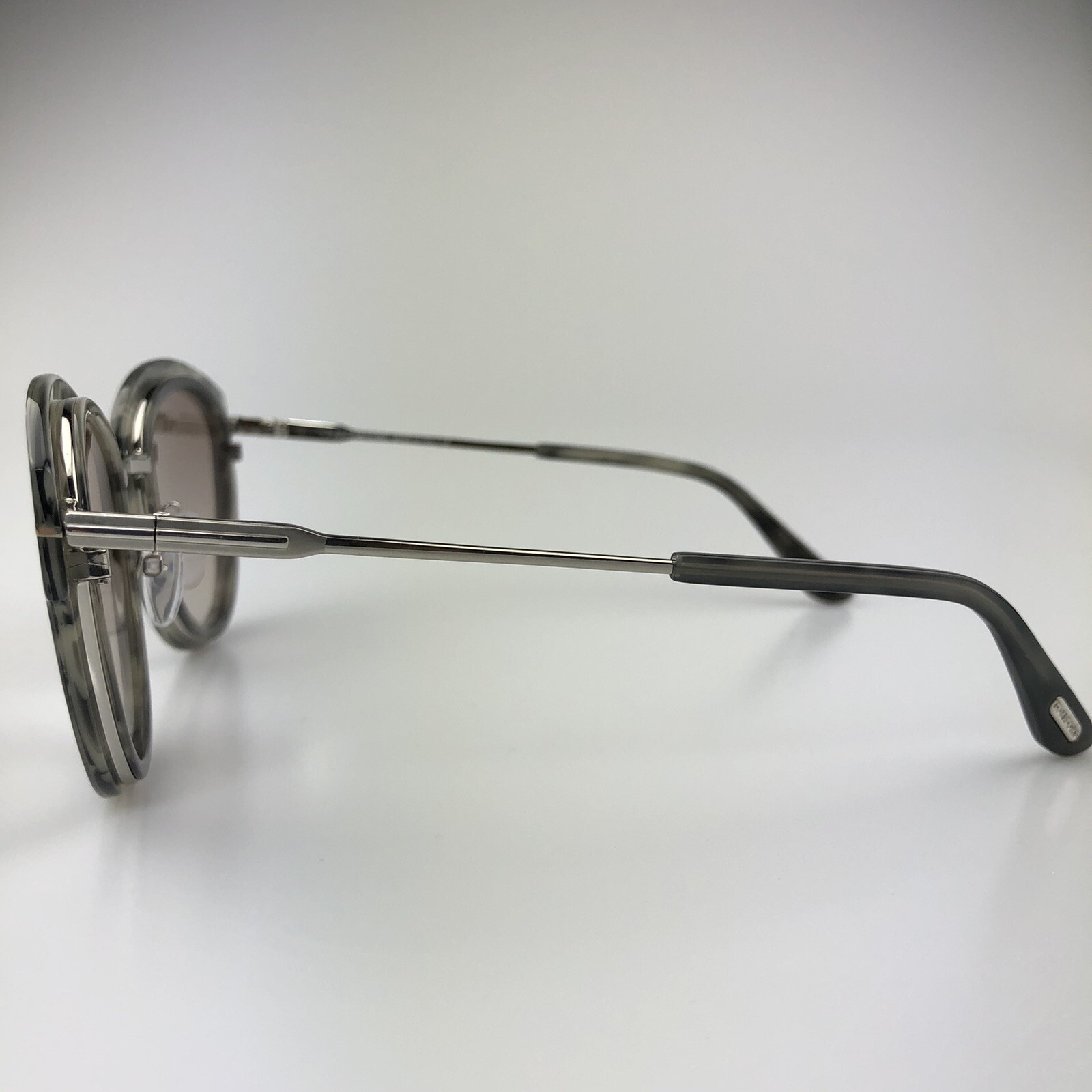 AUTHENTIC WOMENS TOM FORD SUNGLASSES FT0574 55G 52 22 140 RRP £350 image 4