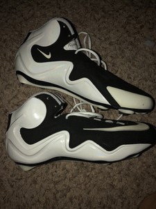 nike flyposite football cleats