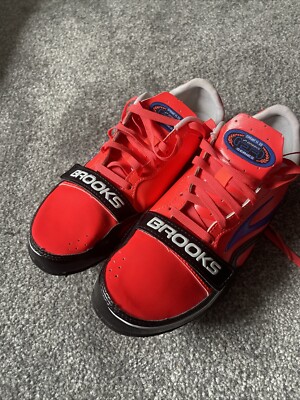 Brooks PR Sprint 11,38 Leichtathletik Sprint Spikes Pink Unisex UK 5 NEU