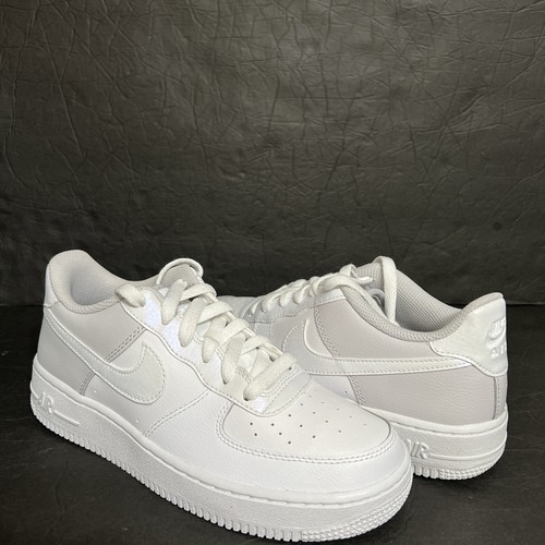 Sz 5.5Y - NIKE AIR FORCE 1 (GS) WMNS 7 