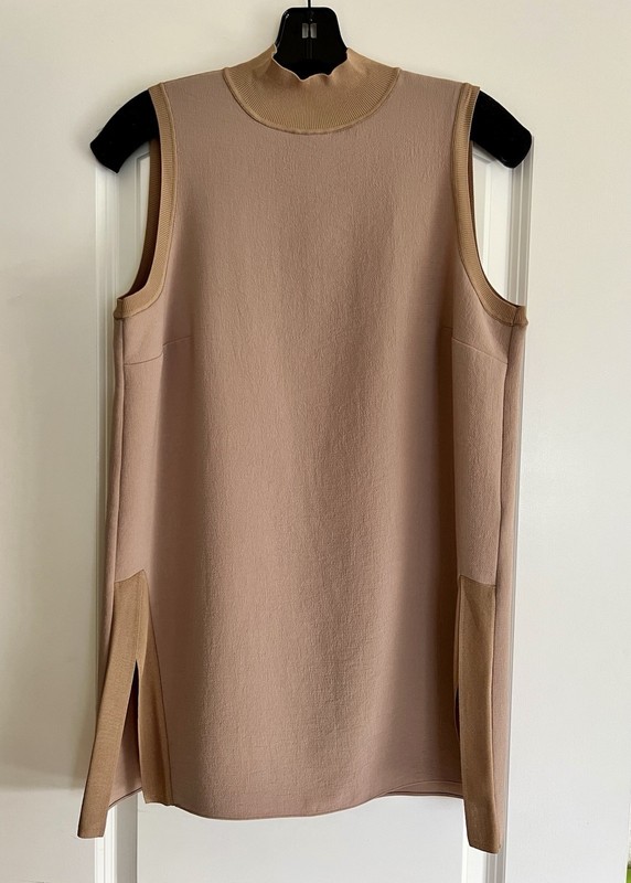 NEW $325 THEORY Camel Mock Neck Crinkle Crepe Tunic Side Slit Sleeveless Top M