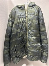 NEW Cat and Jack Boys Camo Waterproof Puffer Coat Size XLarge 16 Q23