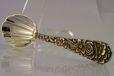 BEAUTIFIL AMERICAN S KIRK STERLING SILVER CADDY SPOON c1860 ANTIQUE 18g