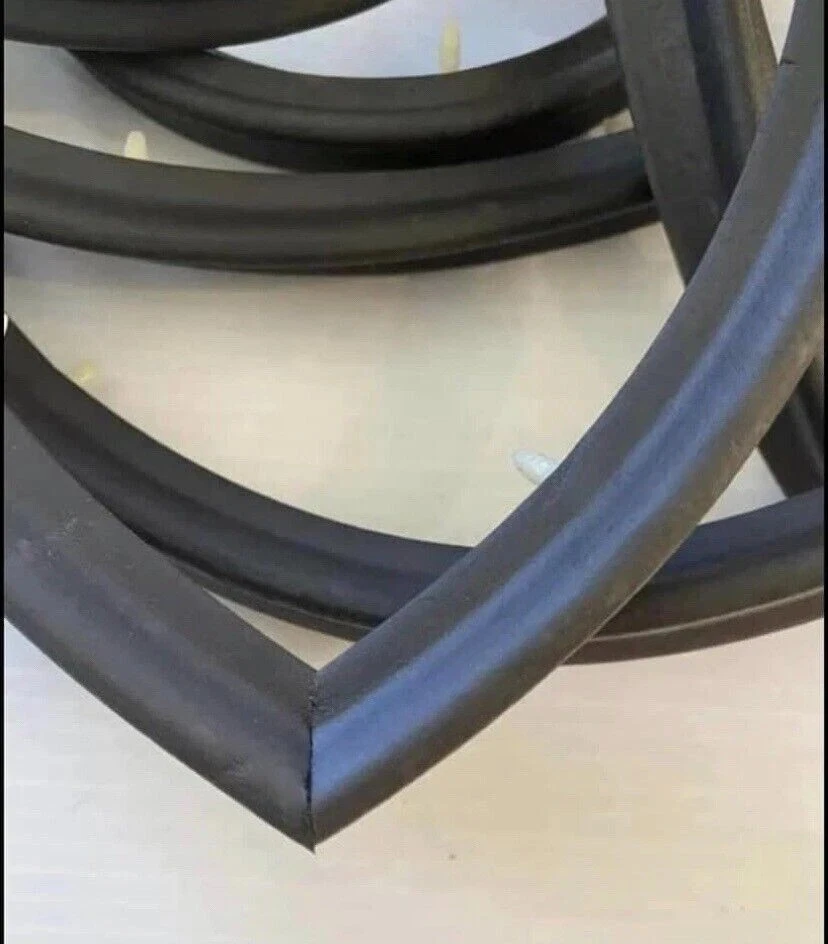 Chevrolet GMC 1955-1959 camioneta pickup cabina puerta impermeabilización par de sellos hechos en EE. UU. Foto 3 de 4