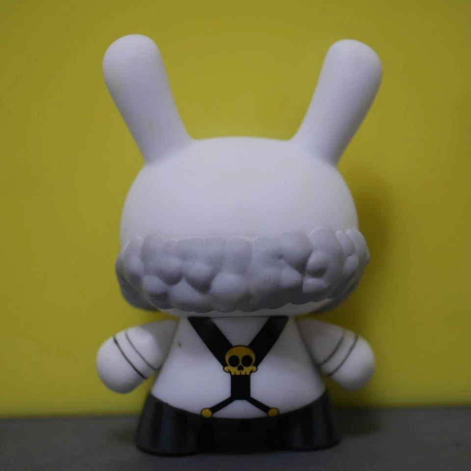 Kidrobot 3"Dunny 2014 Mardivale Series Saxamaphone Sam Scribe ?/?? Vinyl Figure - Image 2 of 3