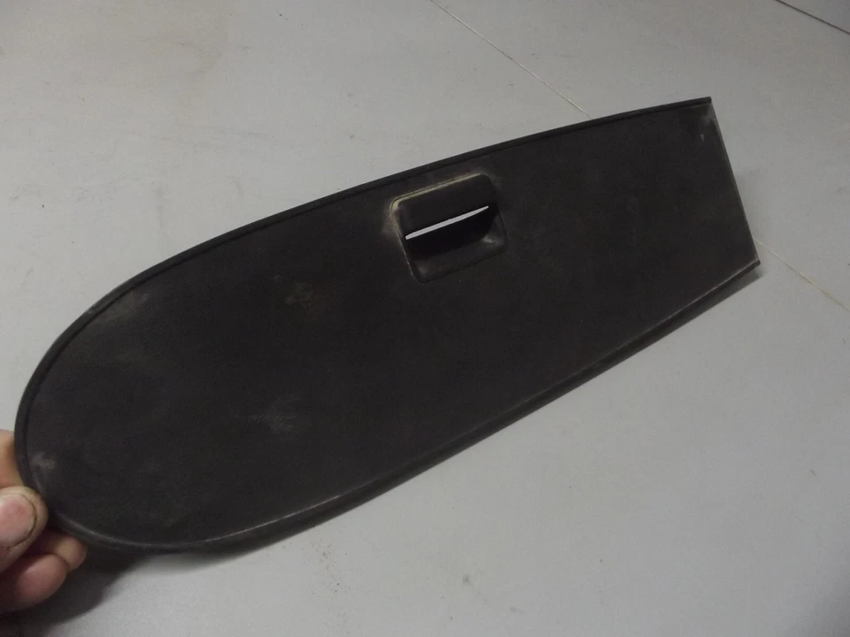 CHEVROLET LUV PICKUP TRUCK INTERIOR GLOVE BOX DOOR LID - Image 2 of 4