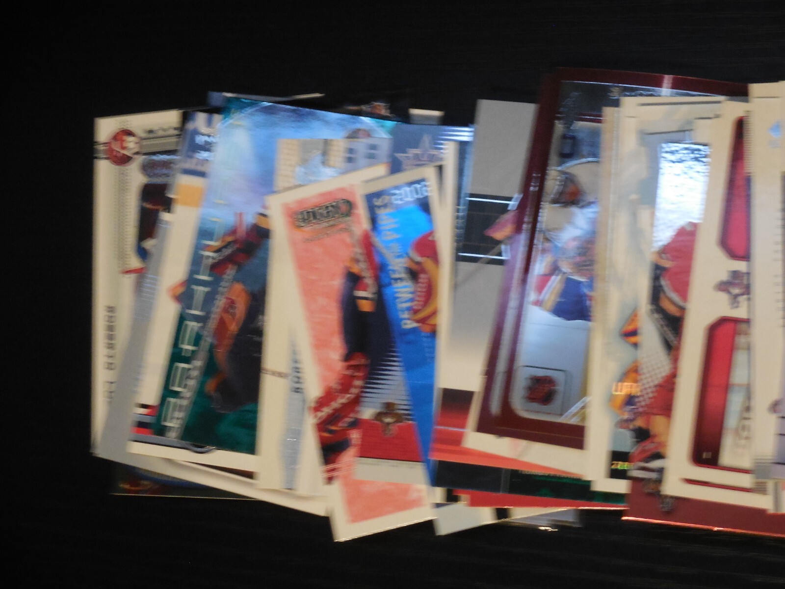 Roberto Luongo hockey cards U PICK