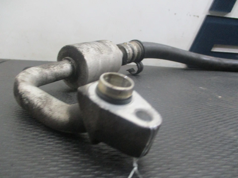 Subaru SVX 1992 - Manguera de línea de CA (de Evap. Núcleo a compresor) Foto 3 de 4