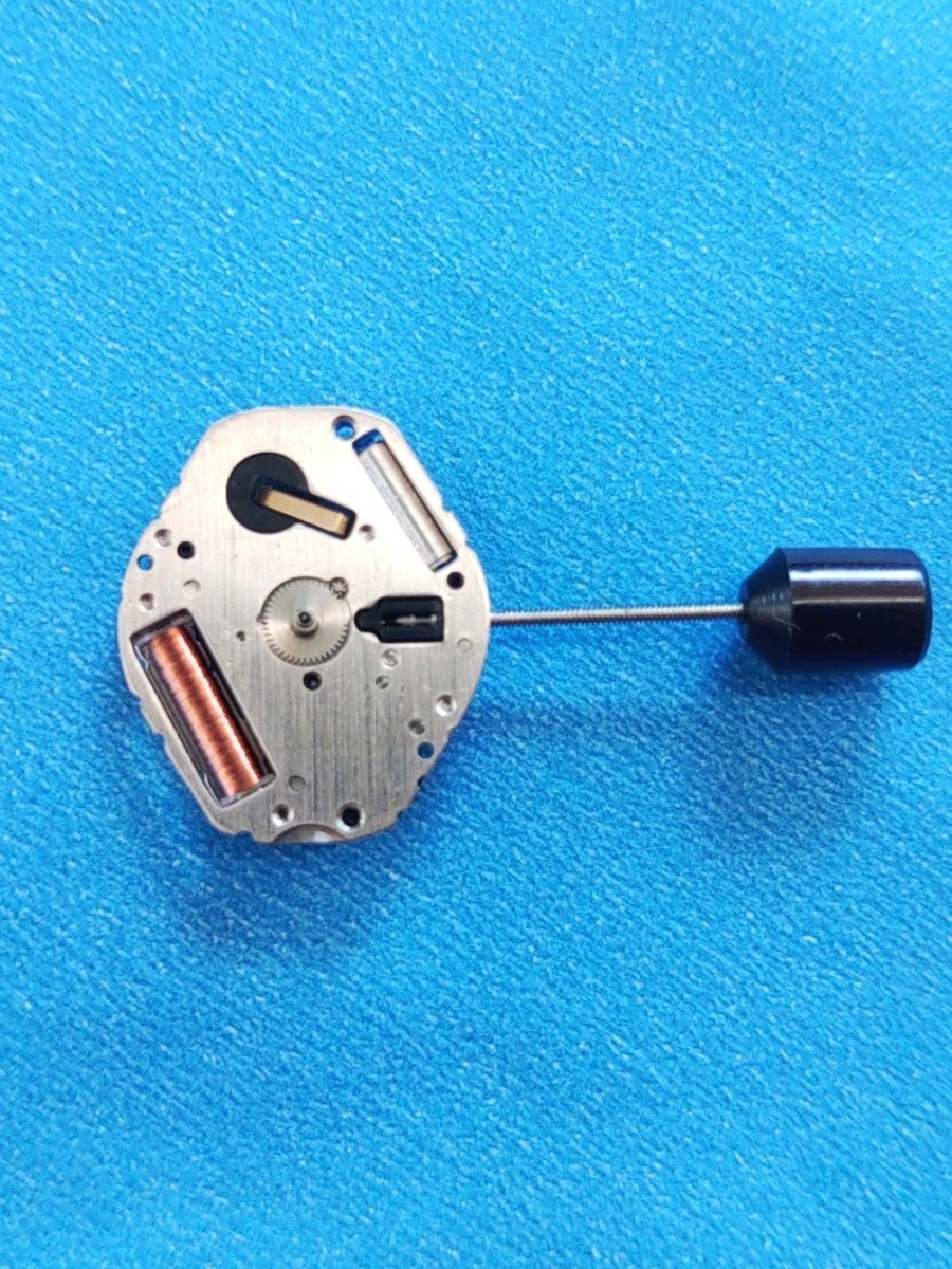 NOS Akita 9GB00 3 Hand Quartz Watch Movement. Sets and Runs