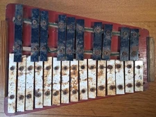 Student Glockenspiel Xylophone Rhythm Band Inc? Of Japan 25 Key Rough Vintage