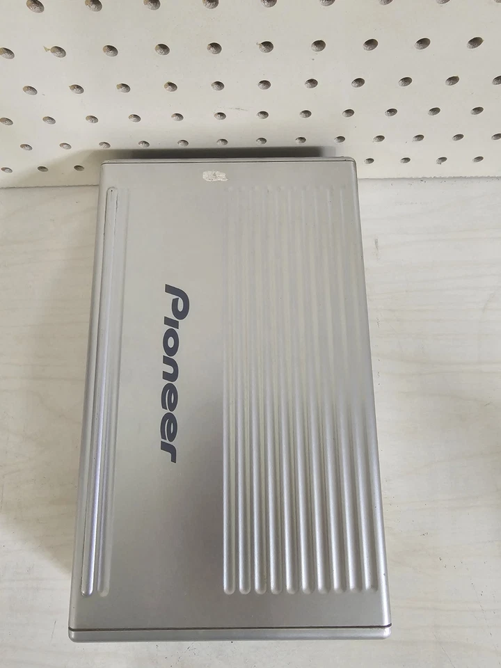 Pioneer Disk Drive DVD-R/RW CD-R/RW Writer Model: DVR-S606 UNTESTED - Image 2 of 4