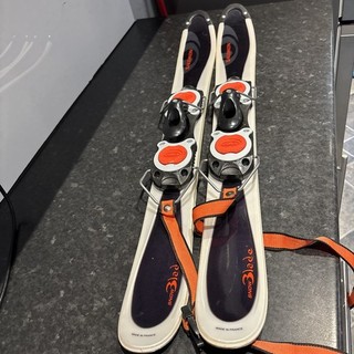 Salomon Snow Blade 90cn Skis
