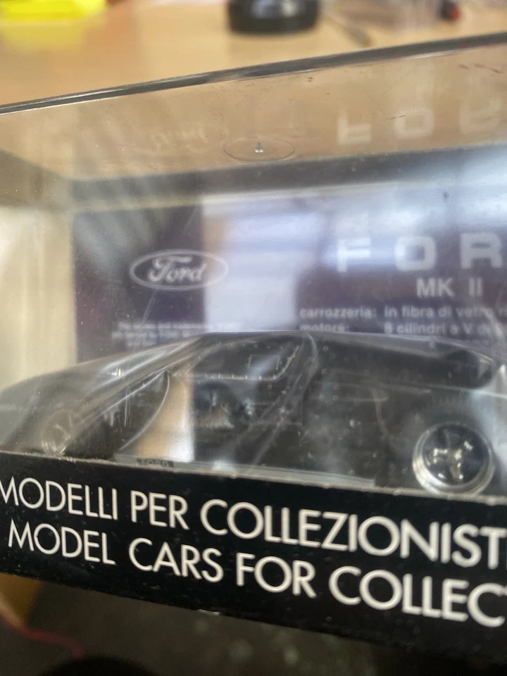 Bang 1/43 Ford GT40 Mk2 Stradale Auto Strada Nero 7079 - Immagine 3 di 4