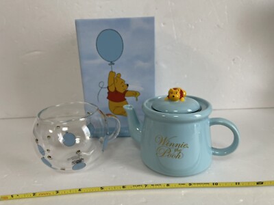 Disney Store Japan Winnie the Pooh Teapot & Mug Set POOH'S BALLOON