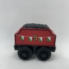 JAMES' TENDER WITH TEAM COLORS Thomas Train Wooden Railway