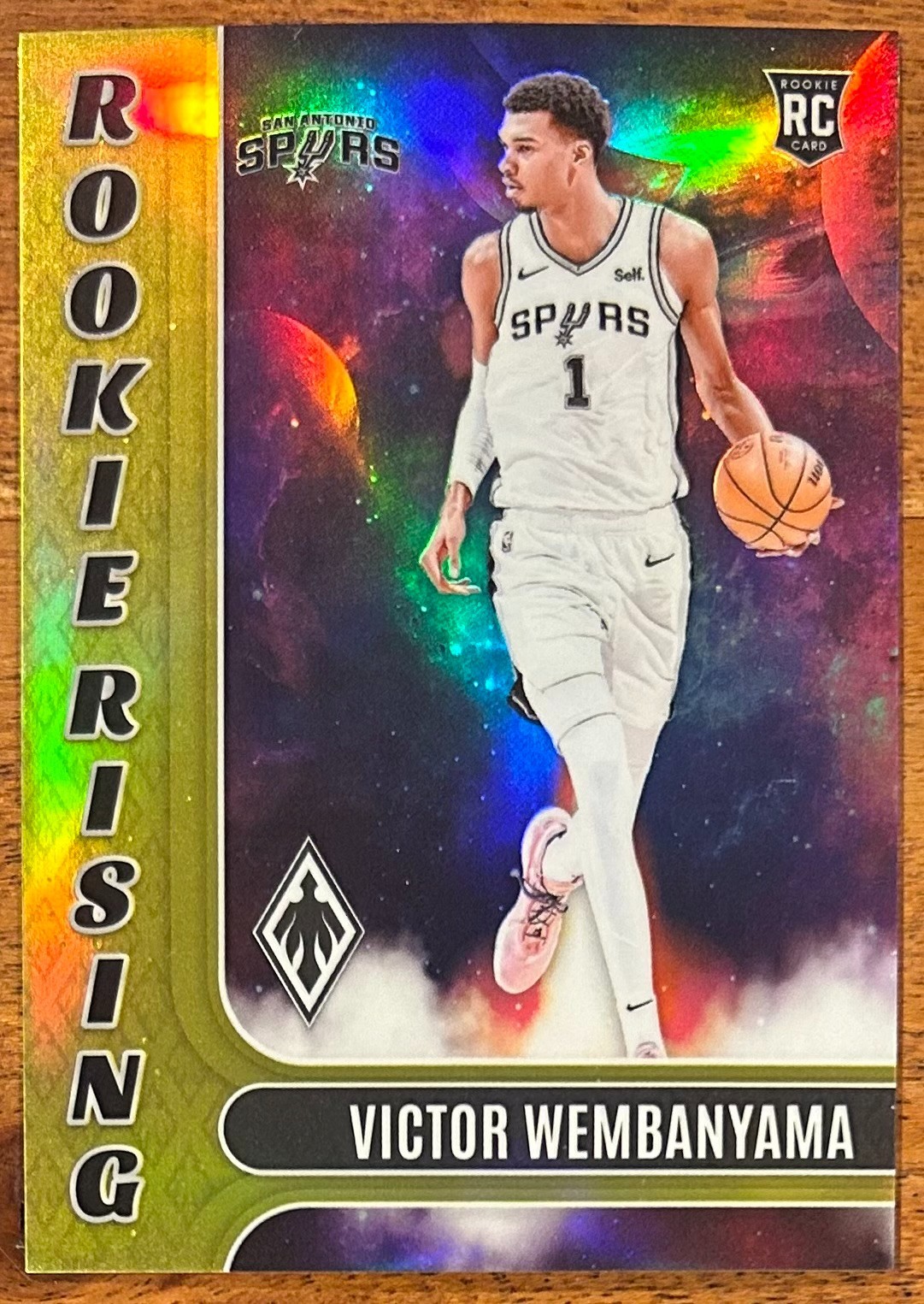 2023-24 Panini Phoenix Victor Wembanyama RC #14/35 Yellow Prizm Rookie Rising 13