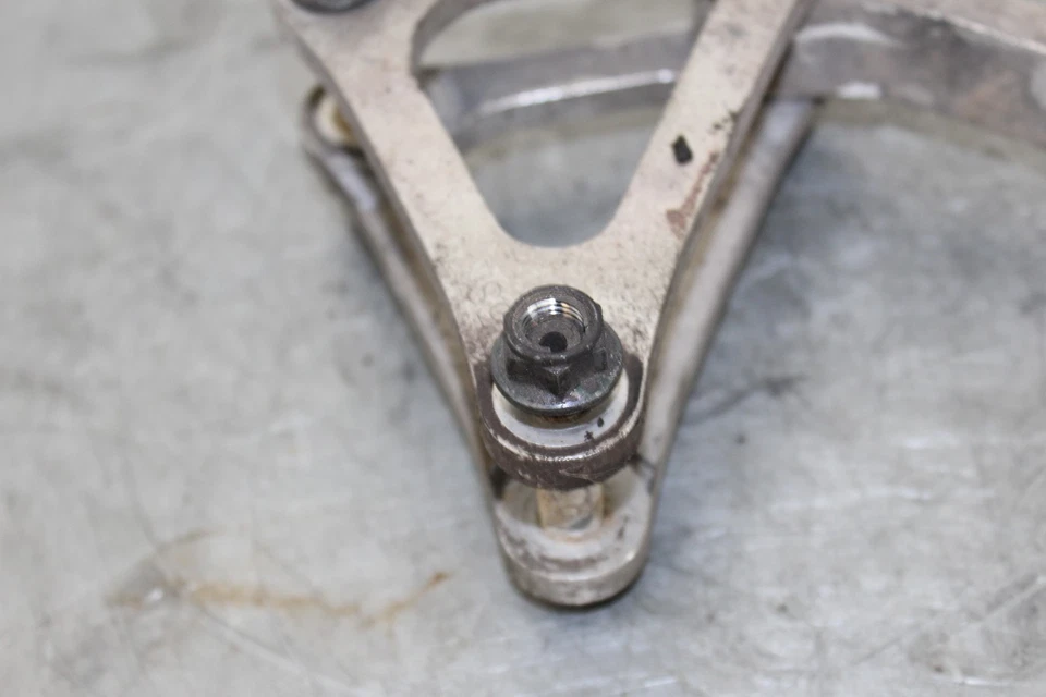 06-09 YAMAHA YZF R6S 03-04 R6 OEM REAR DOGBONE SHOCK LINKAGE LINK - Image 2 of 4