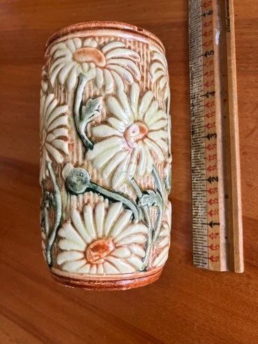 Weller Pottery Knifewood Daisy Vase