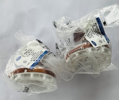 Ford Transit Courier V769 23-26 Pair Rear Bump Stops 2716162