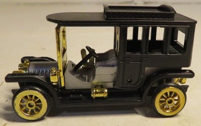 Vintage Readers Digest Antique Style High Speed Diecast Plastic HF9088 Model