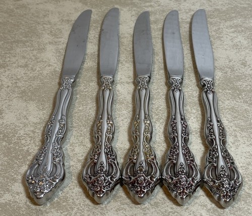Oneida MICHELANGELO Stainless Serrated Dinner Knife - Heirloom Set Of Five - Picture 3 of 7