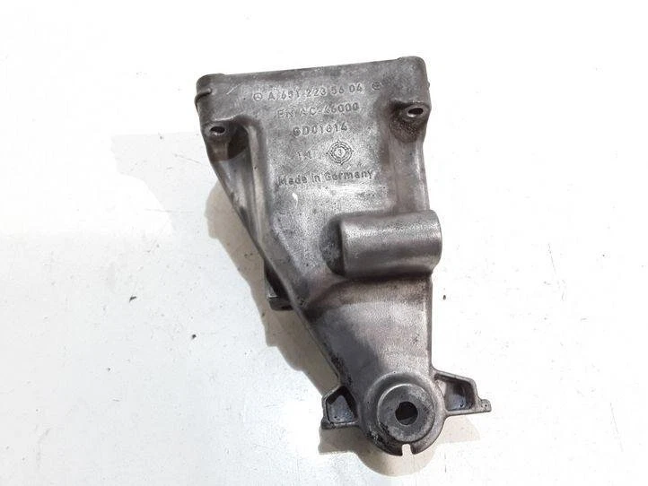 MERCEDES-BENZ C Coupe C205 Right Side Engine Bracket A6512235604