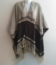 JACQUARD RUANA Kimono Shawl Blanket Scarf Fringe Detail Tribal One Size