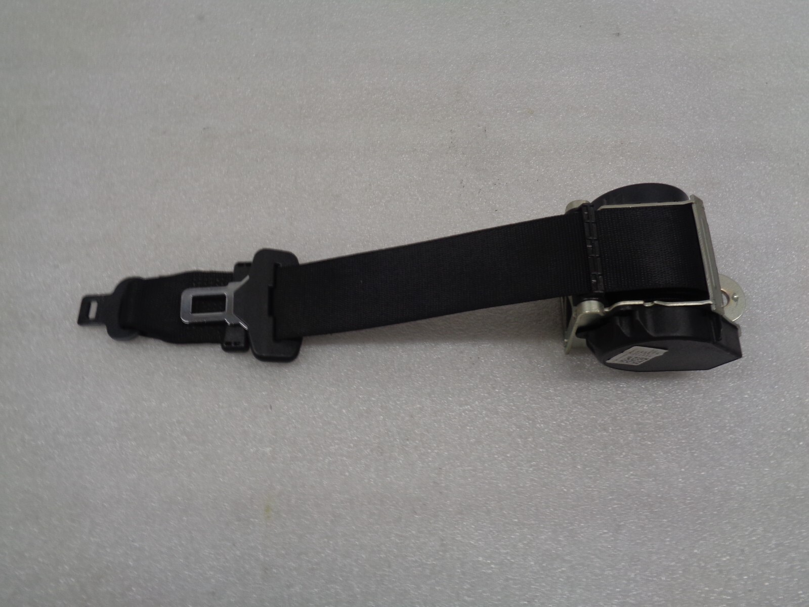14-17 Maserati Ghibli Rear Center Seatbelt Seat Belt Retractor OEM AK2308337