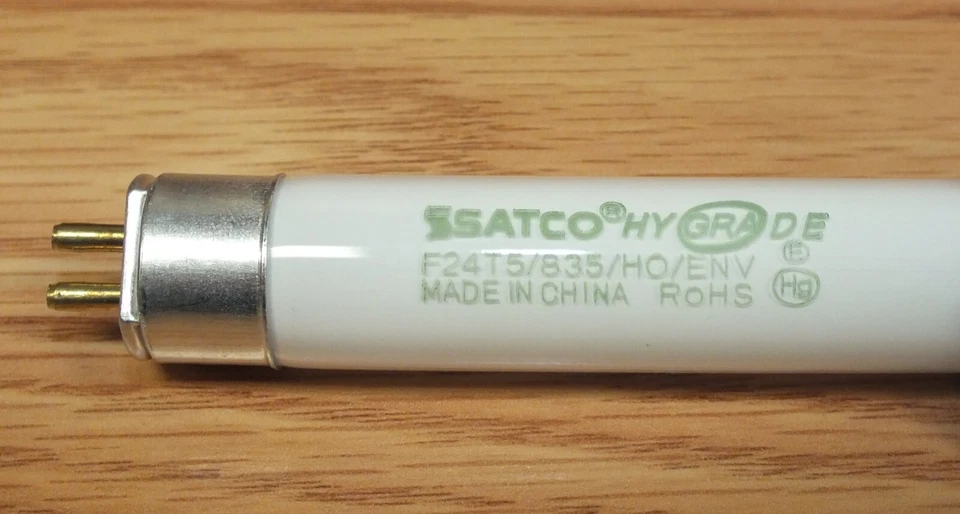 2 NEW Satco (F24T5) T5 24Watt Mini Bi-Pin 24" Long Fluorescent Lamp Only (S8138) - Image 3 of 4