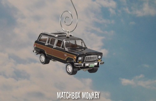 Black Vintage Style 1981 Custom AMC Jeep Wagoneer Limited 4x4 Christmas Ornament - Picture 4 of 11