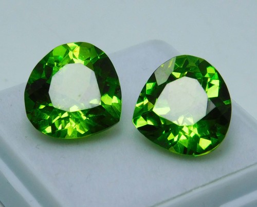 Natural Top Quality Green Peridot Pear Cut 19 Ct pair Verified Loose Gemstone - Picture 2 of 10