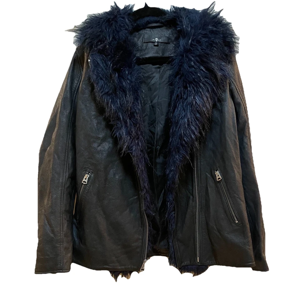 Chaqueta de moto de cuero negra 7 For All Mankind con cuello de piel sintética azul talla M Foto 2 de 4